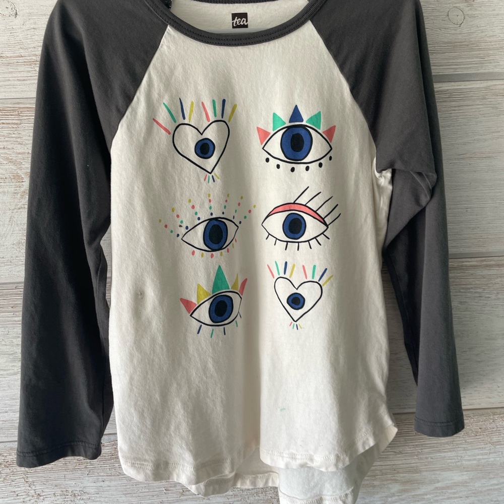 Tea Collection Kids' Eye Graphic Raglan Tee - Black and White